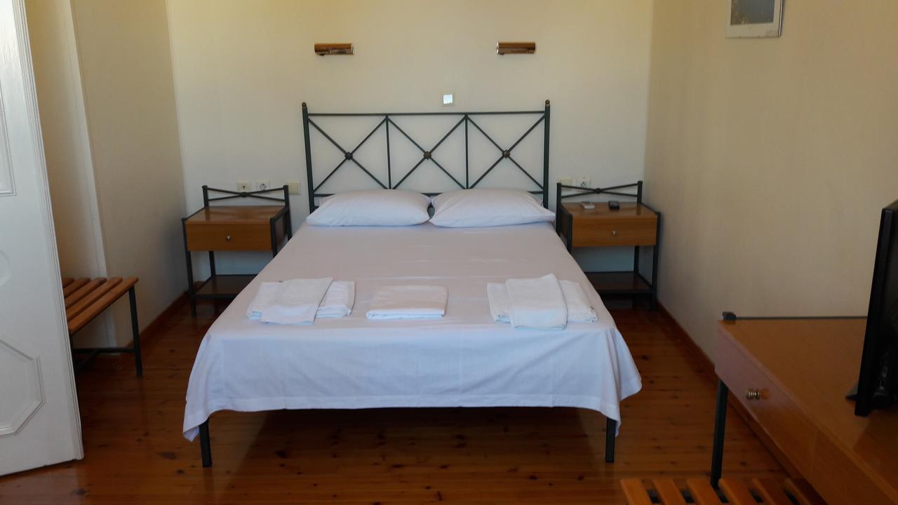 Xenodoxeio Patrai Aparthotel Lefkada Island Exterior photo